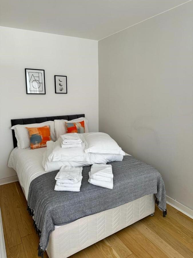 2A Soho Studios By Indigo Flats Sleeps 4 London Eksteriør billede